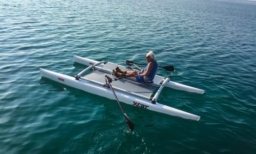 xcat-catamaran-rowing-sculling-oars-forward